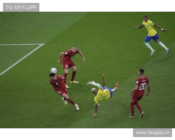 [国际足球]谢维基扬倒钩破门领衔一周十佳进球.